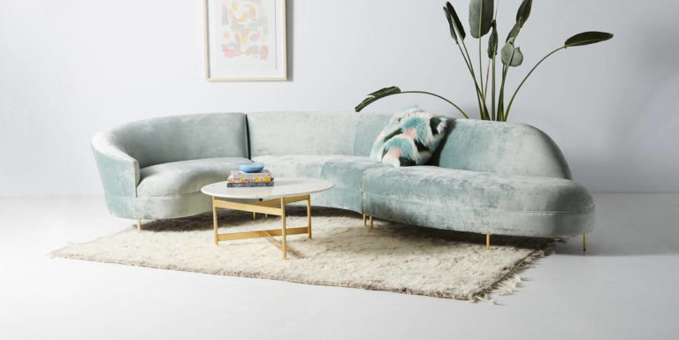 Curved velvet sofa ideas: bring your interior to the next level